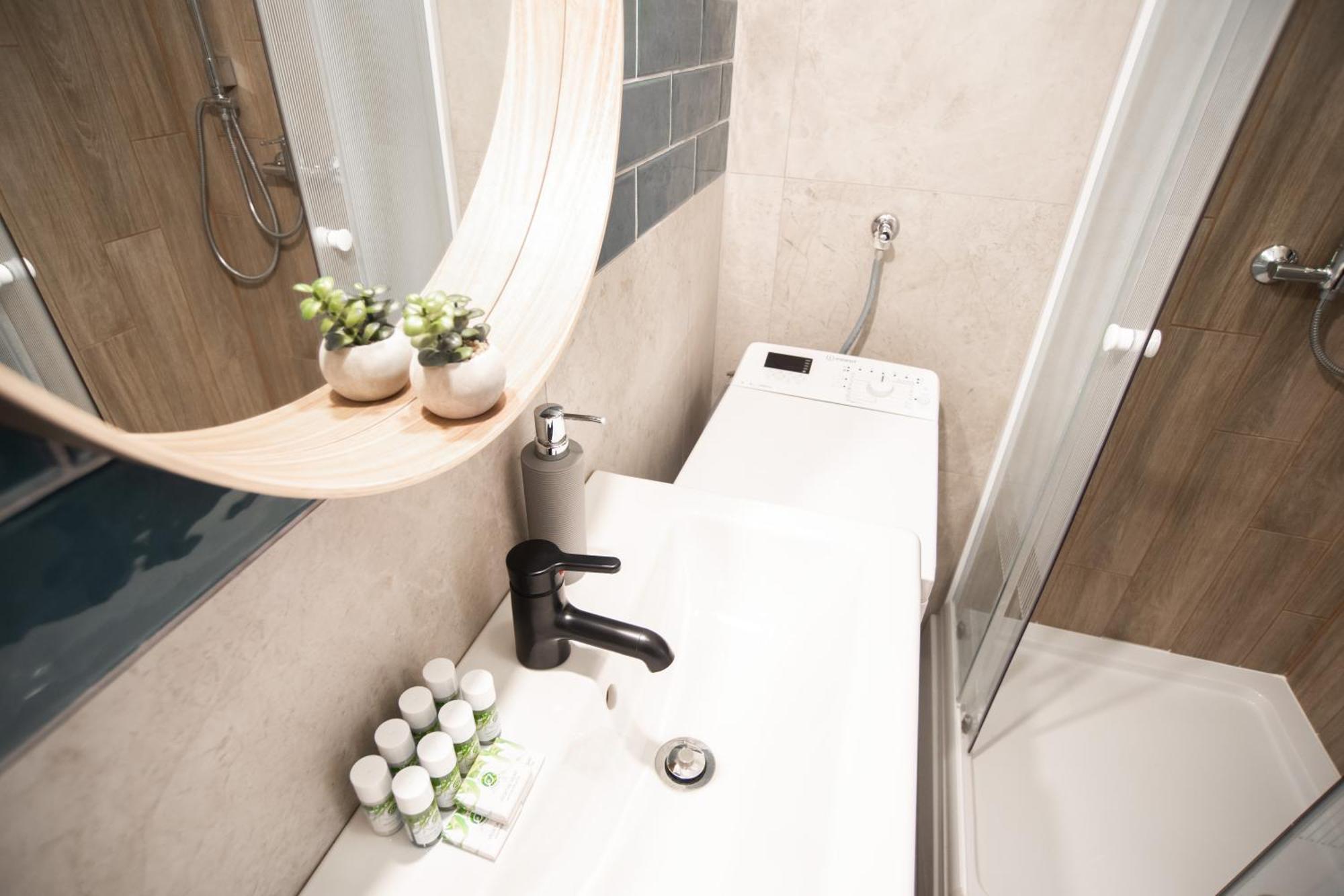 Lovely Apartment In Erzsebetvaros A57 Budapeşte Dış mekan fotoğraf